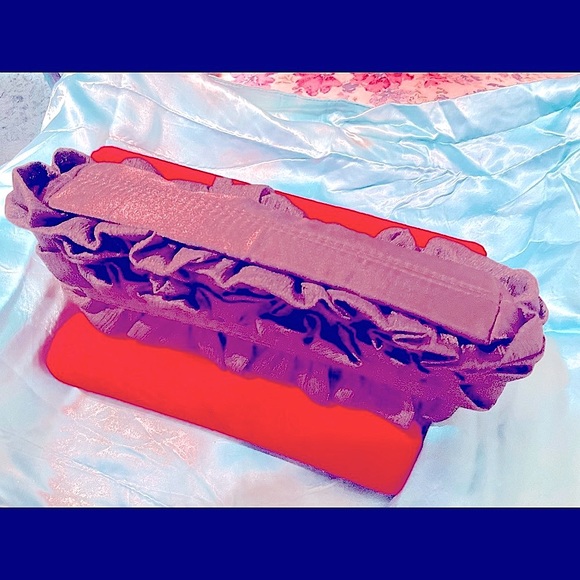 Big Crystal bow ruffled handbag Vtg Pristine 12" wide sparkly rhinestones bling - Picture 6 of 8